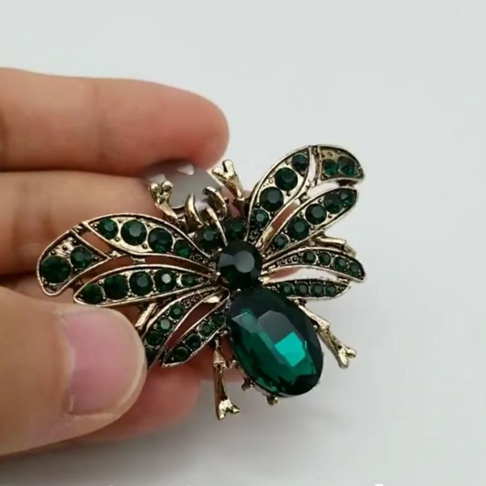 Bee Inspired Detachable shoe clip - Picture 11 of 14